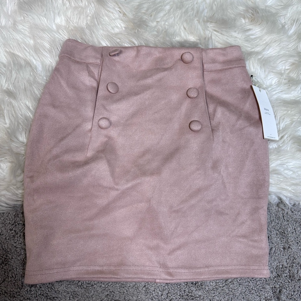 Soft Pink Mini skirt nwt preppy chic